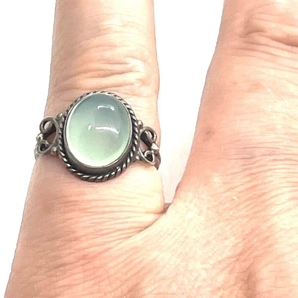 Sweet Sterling Greenstone ring size 7